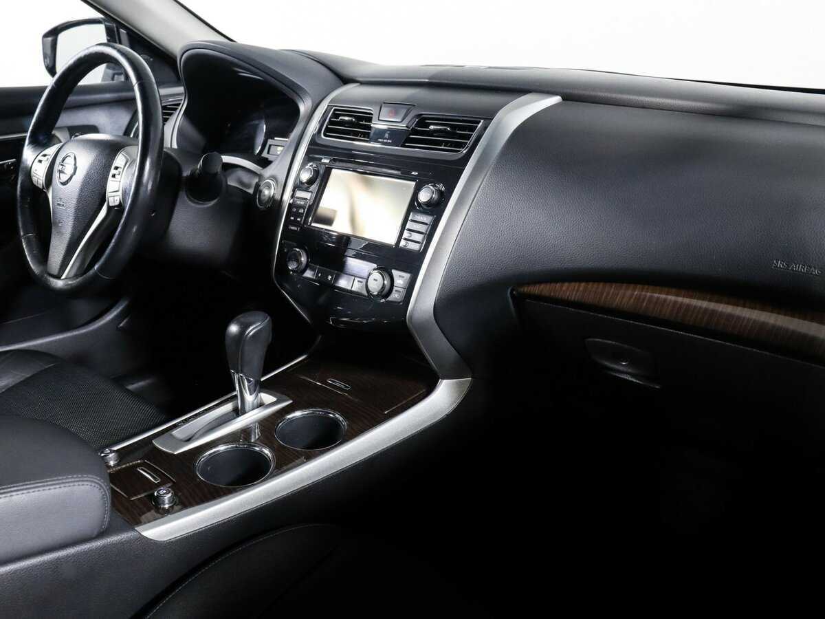 Nissan Teana с пробегом — 2015 год. Фото: #5