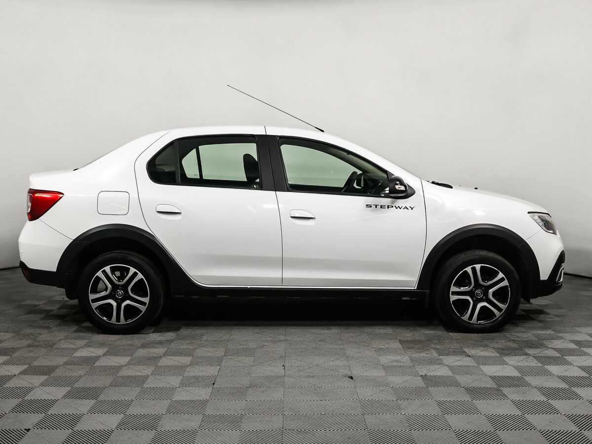 Renault Logan с пробегом — 2022 год. Фото: #3