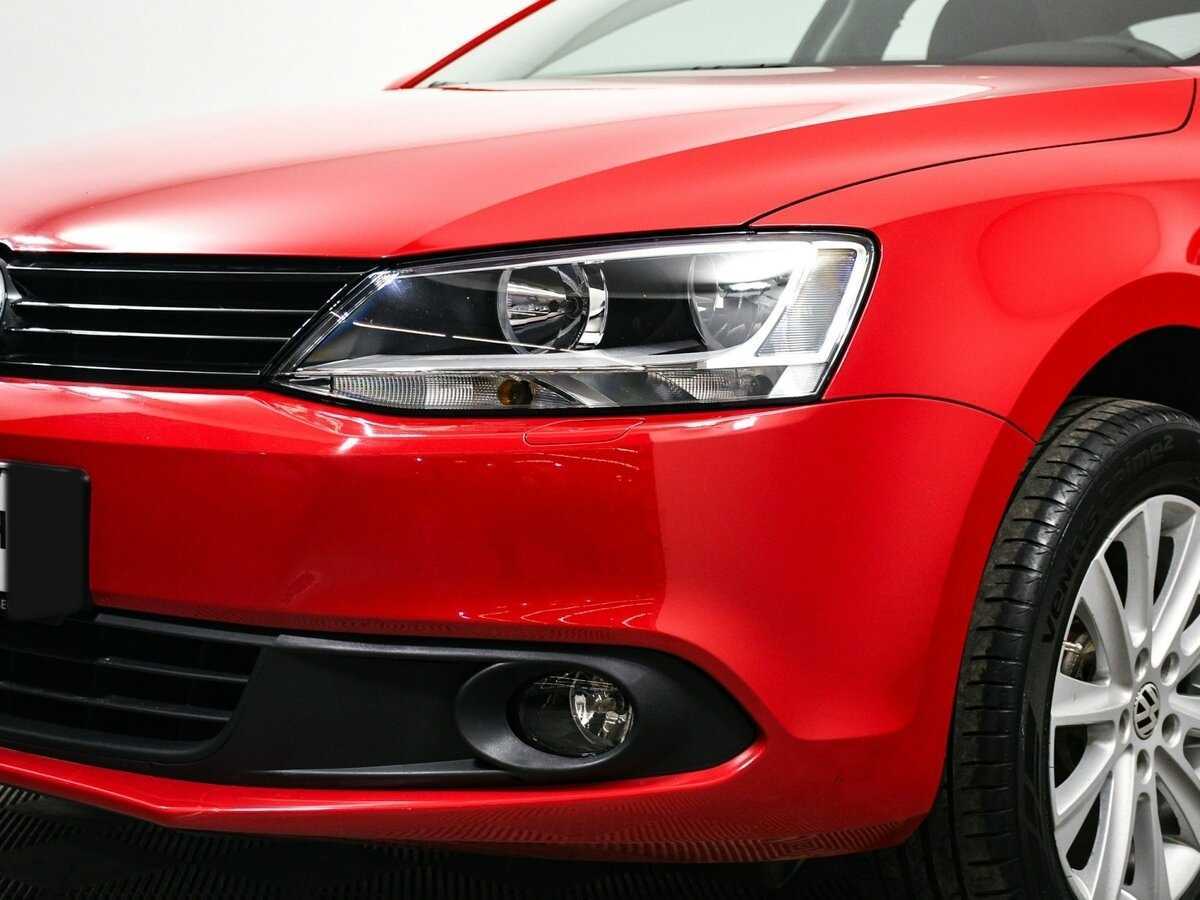 Volkswagen Jetta с пробегом — 2014 год. Фото: #14