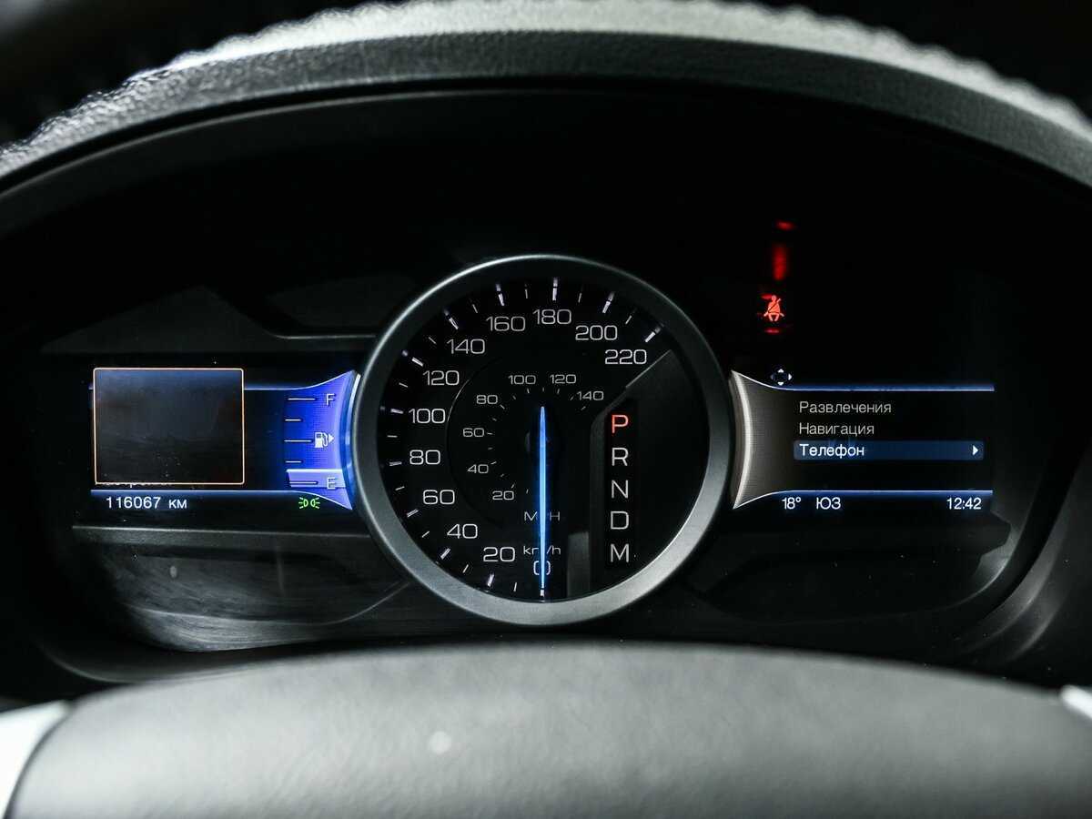 Ford Explorer с пробегом — 2015 год. Фото: #9