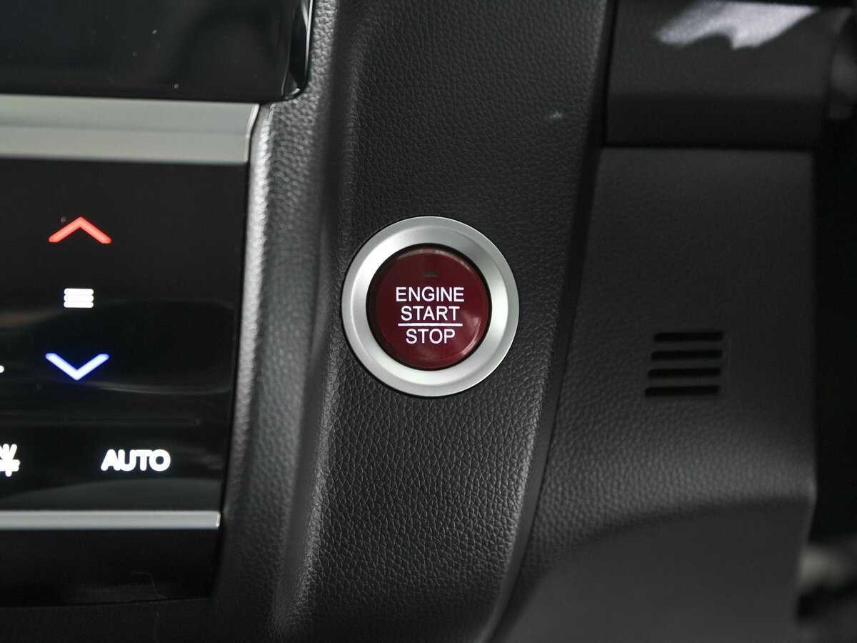 Honda Fit с пробегом — 2016 год. Фото: #7