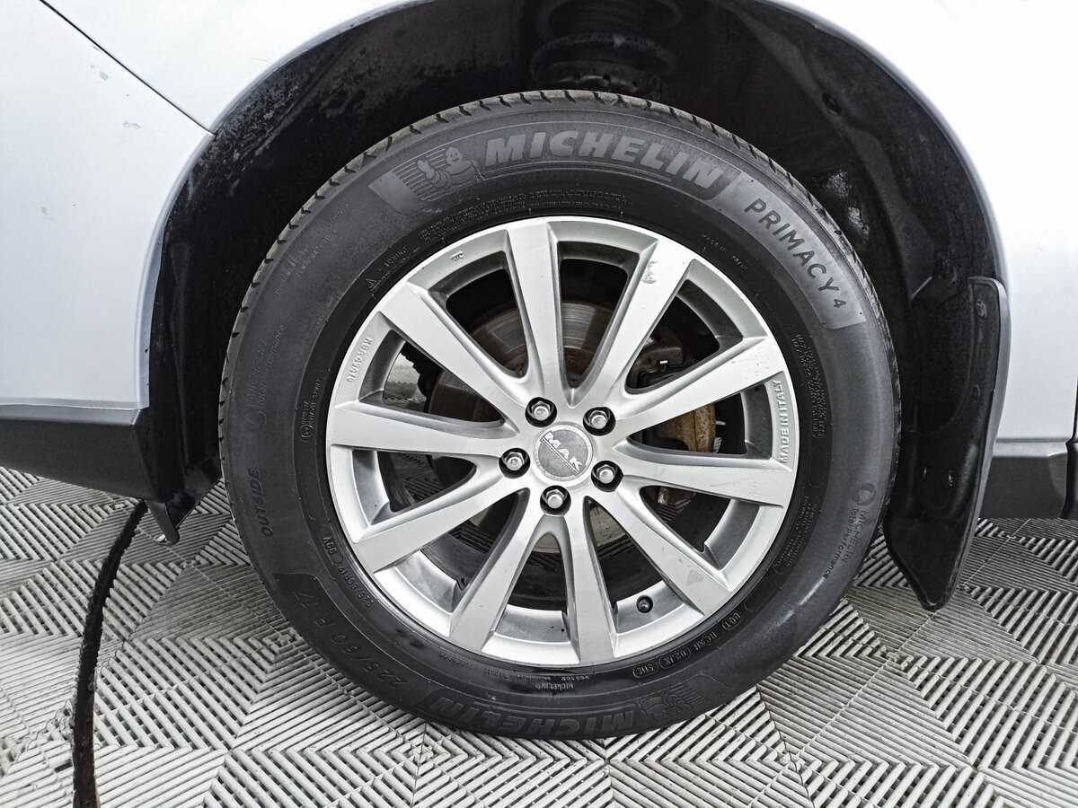 Subaru Forester с пробегом — 2014 год. Фото: #13