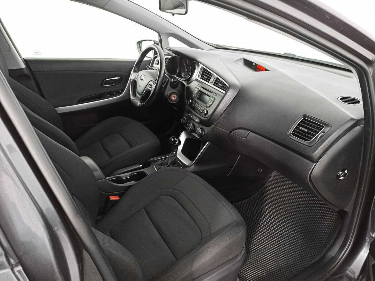 Kia Ceed с пробегом — 2017 год. Фото: #8