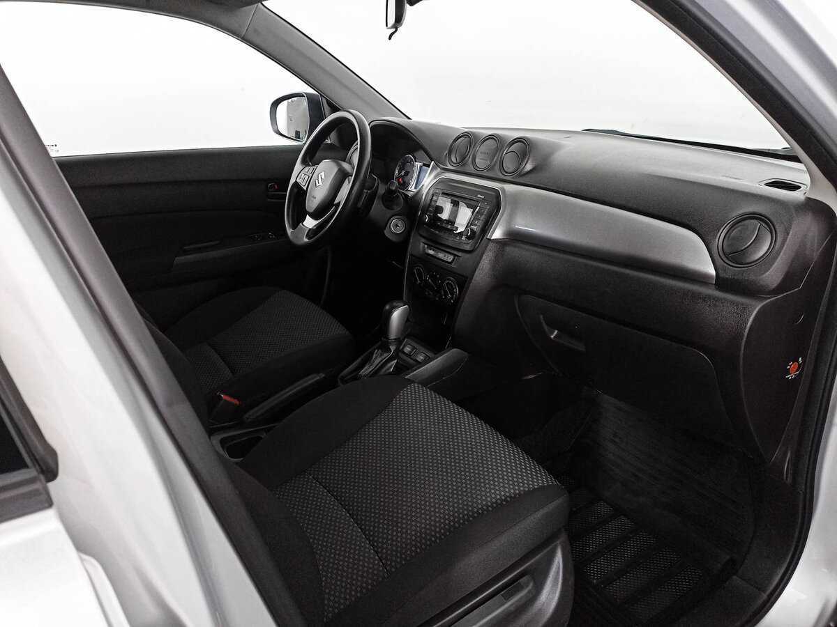 Suzuki Vitara с пробегом — 2018 год. Фото: #8