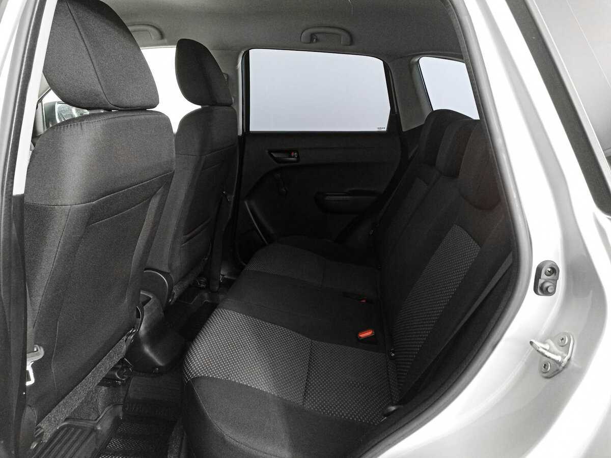 Suzuki Vitara с пробегом — 2018 год. Фото: #9