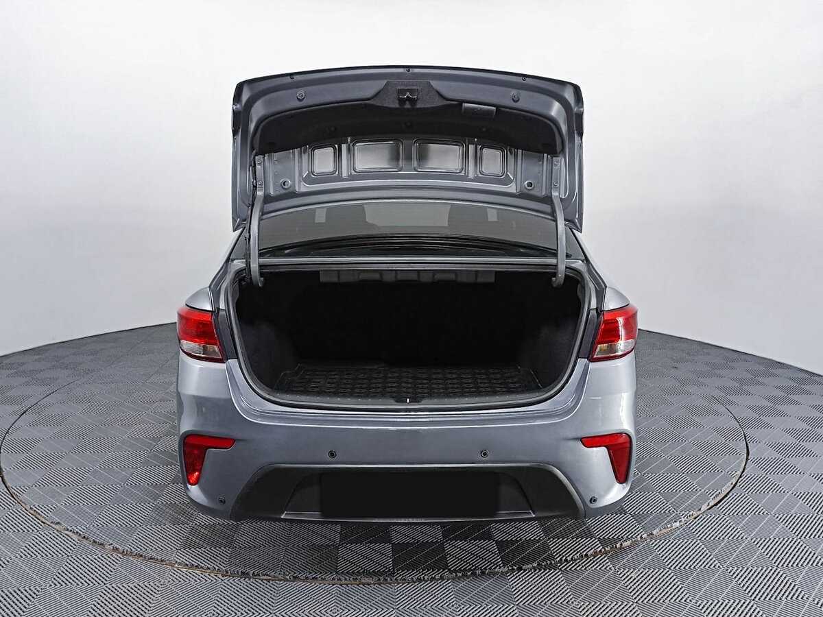 Kia Rio с пробегом — 2018 год. Фото: #9