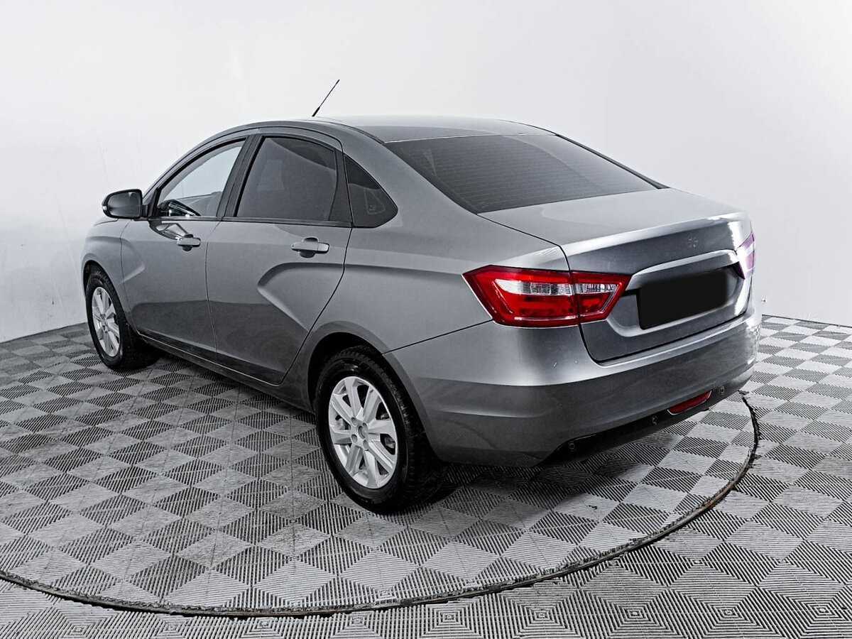 Lada (ВАЗ) Vesta с пробегом — 2020 год. Фото: #6