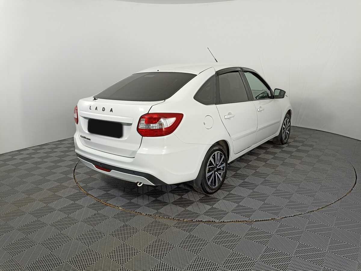 Lada (ВАЗ) Granta с пробегом — 2019 год. Фото: #4