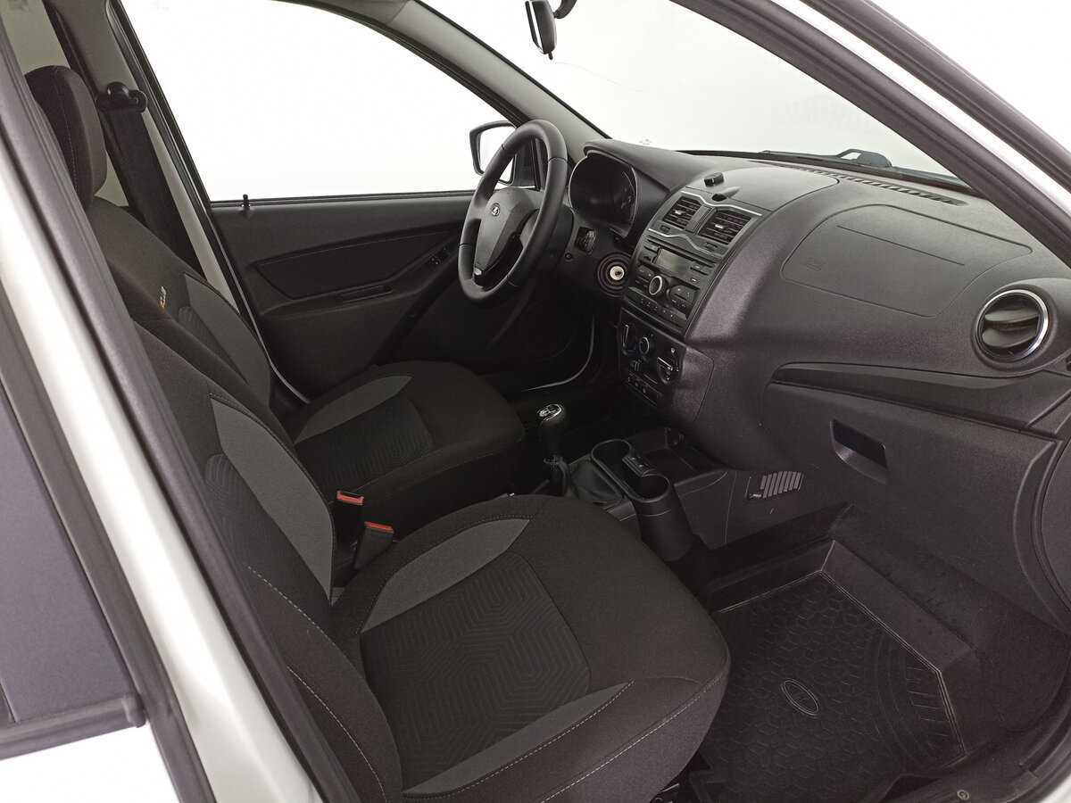 Lada (ВАЗ) Granta с пробегом — 2019 год. Фото: #9