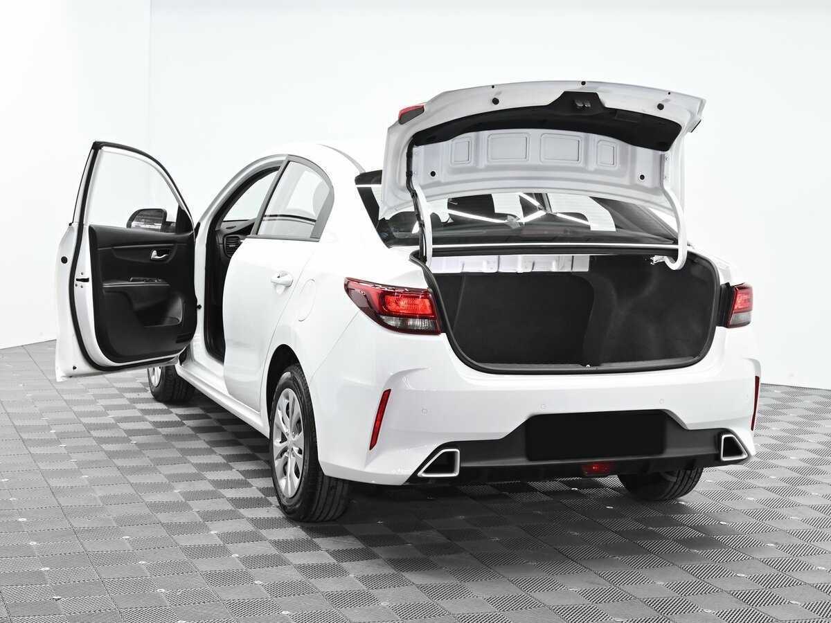Kia Rio с пробегом — 2020 год. Фото: #4