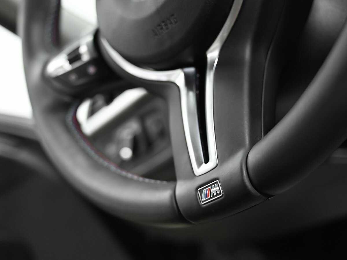 BMW 3 серии с пробегом — 2017 год. Фото: #16