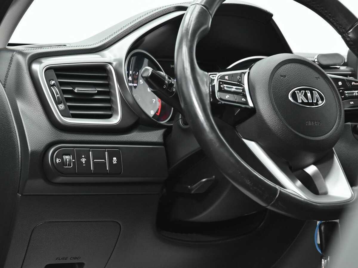 Kia Ceed с пробегом — 2018 год. Фото: #6