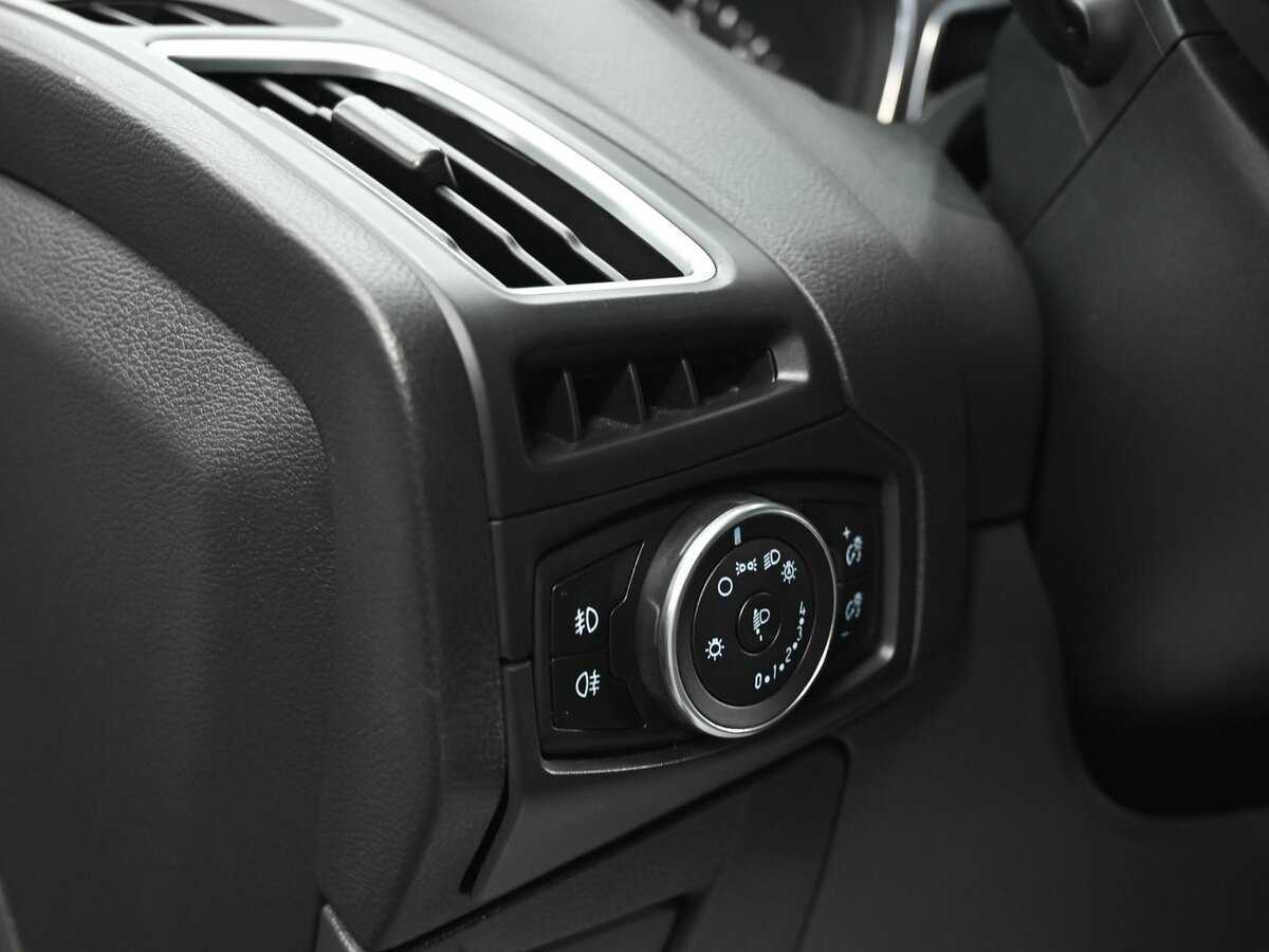 Ford Focus с пробегом — 2018 год. Фото: #9