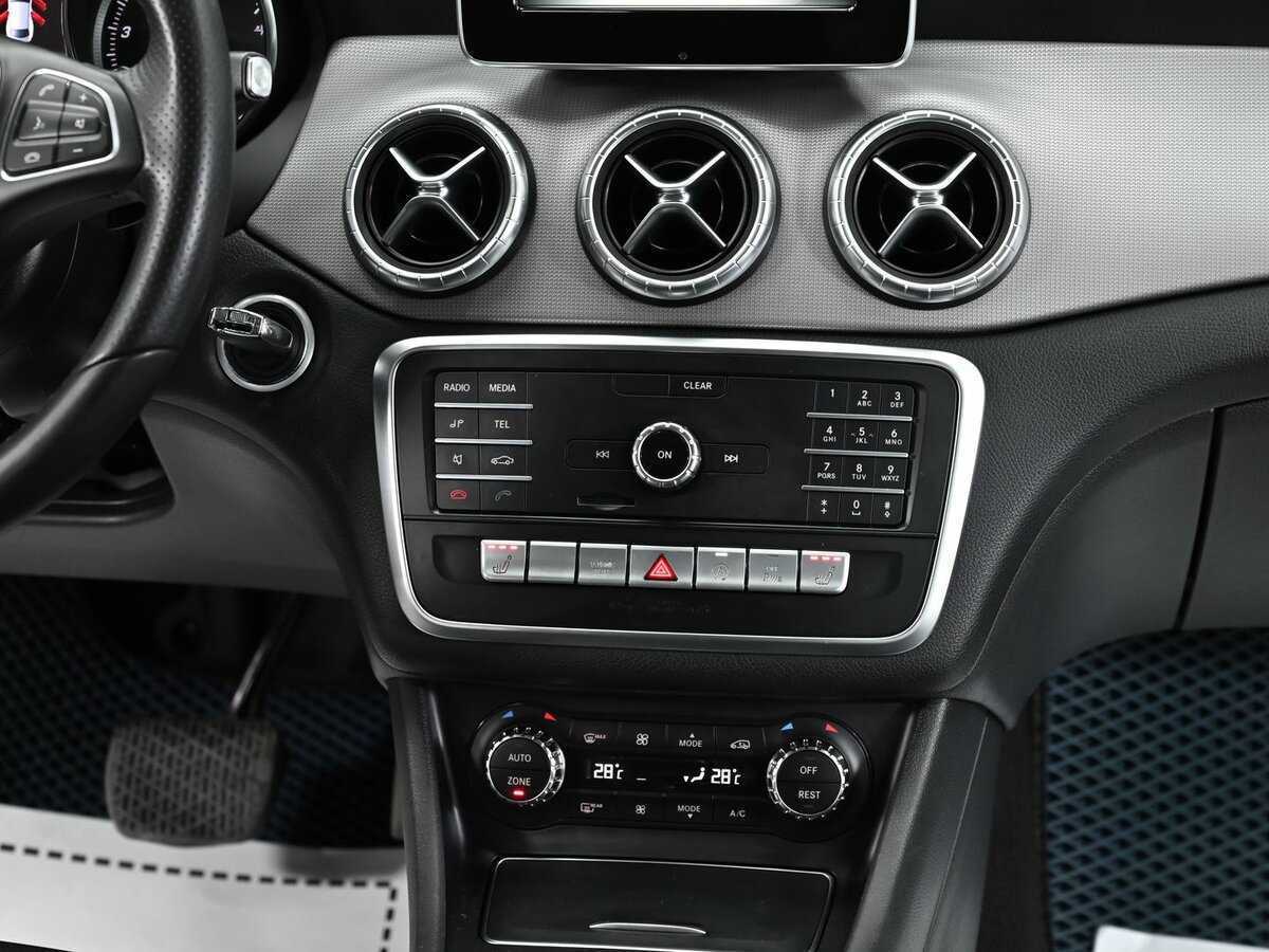 Mercedes-Benz CLA с пробегом — 2017 год. Фото: #13