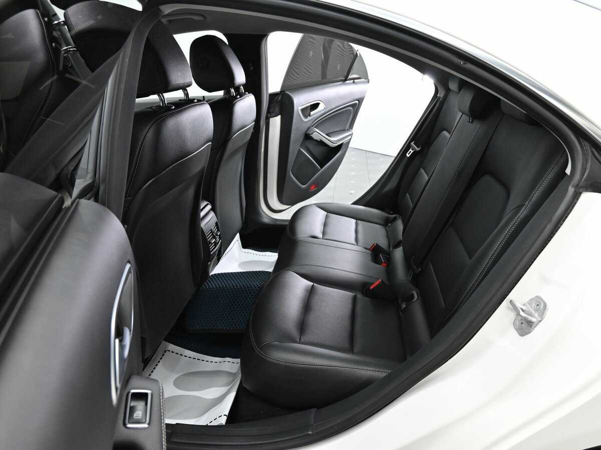 Mercedes-Benz CLA с пробегом — 2017 год. Фото: #19