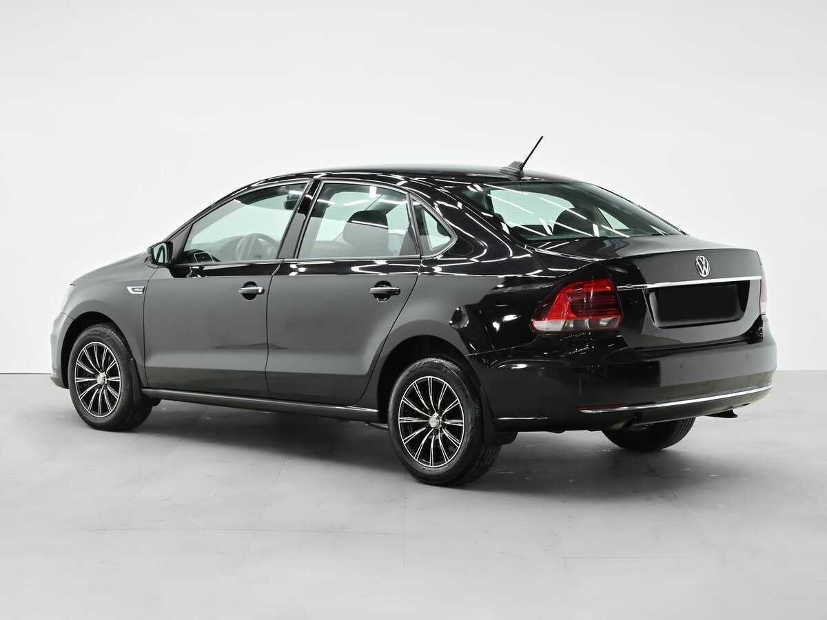 Volkswagen Polo с пробегом — 2017 год. Фото: #3