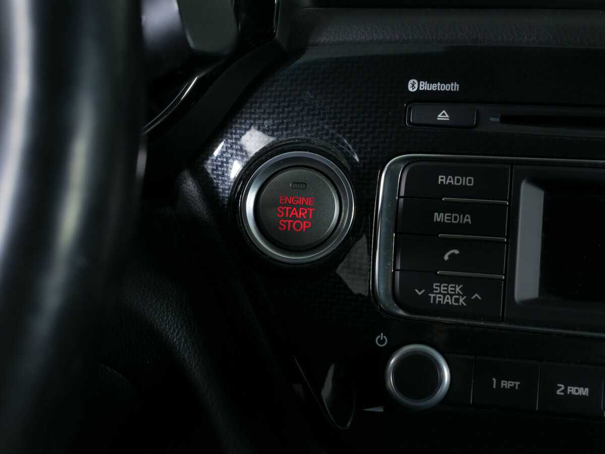 Kia Rio с пробегом — 2016 год. Фото: #12