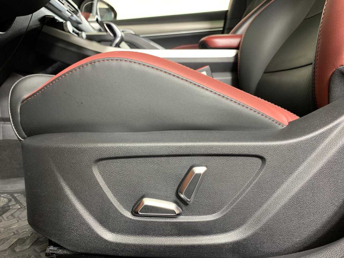 Geely Coolray с пробегом — 2020 год. Фото: #16