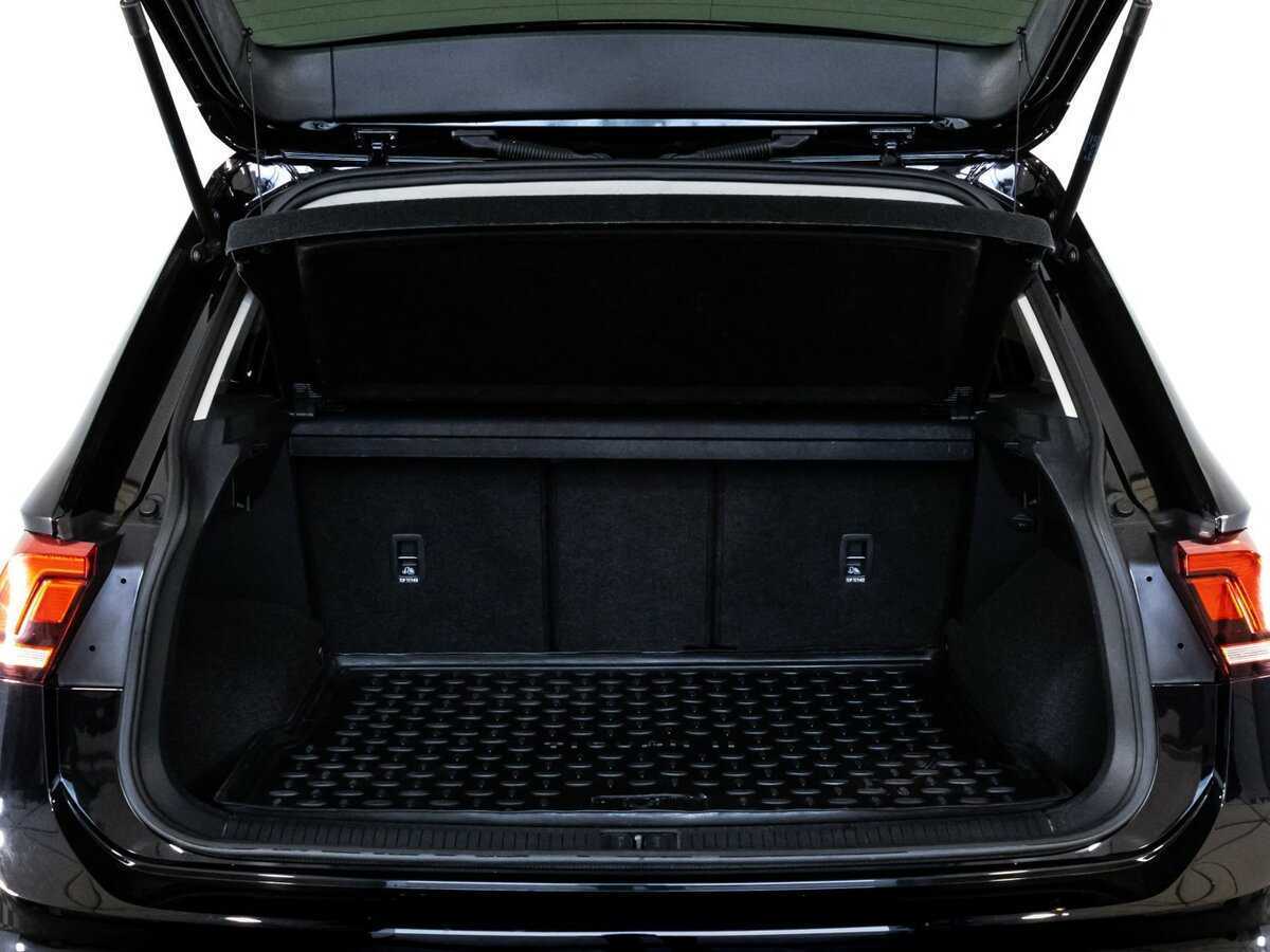 Volkswagen Tiguan с пробегом — 2017 год. Фото: #17