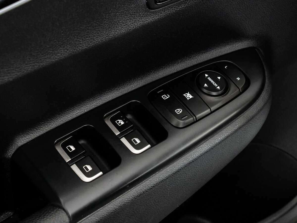 Kia Rio с пробегом — 2018 год. Фото: #13