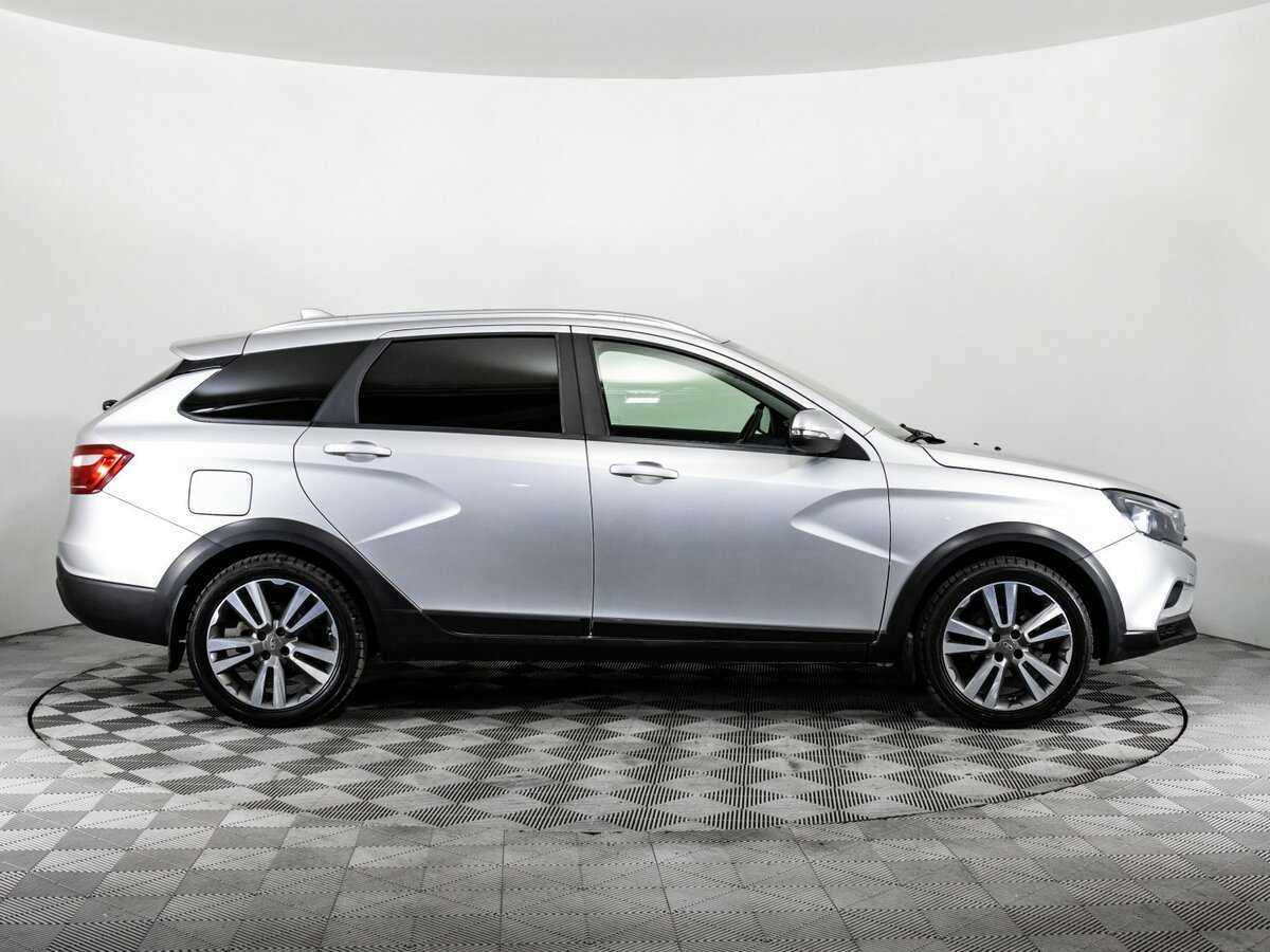 Lada (ВАЗ) Vesta с пробегом — 2019 год. Фото: #3