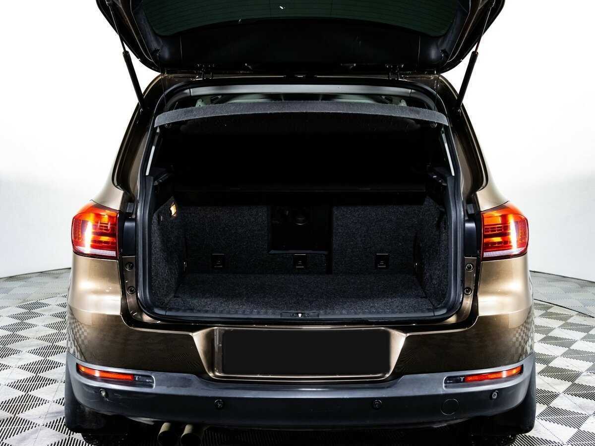 Volkswagen Tiguan с пробегом — 2015 год. Фото: #15