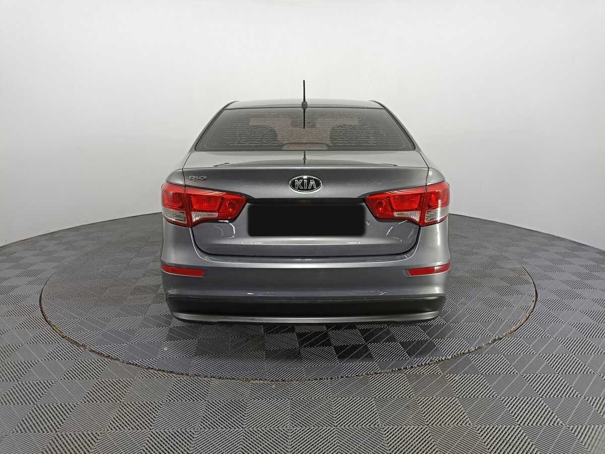 Kia Rio с пробегом — 2016 год. Фото: #5