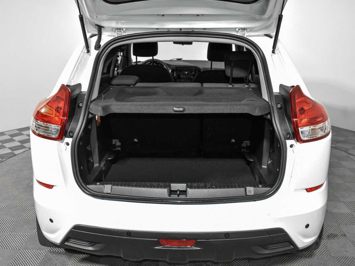 Lada (ВАЗ) XRAY с пробегом — 2019 год. Фото: #16