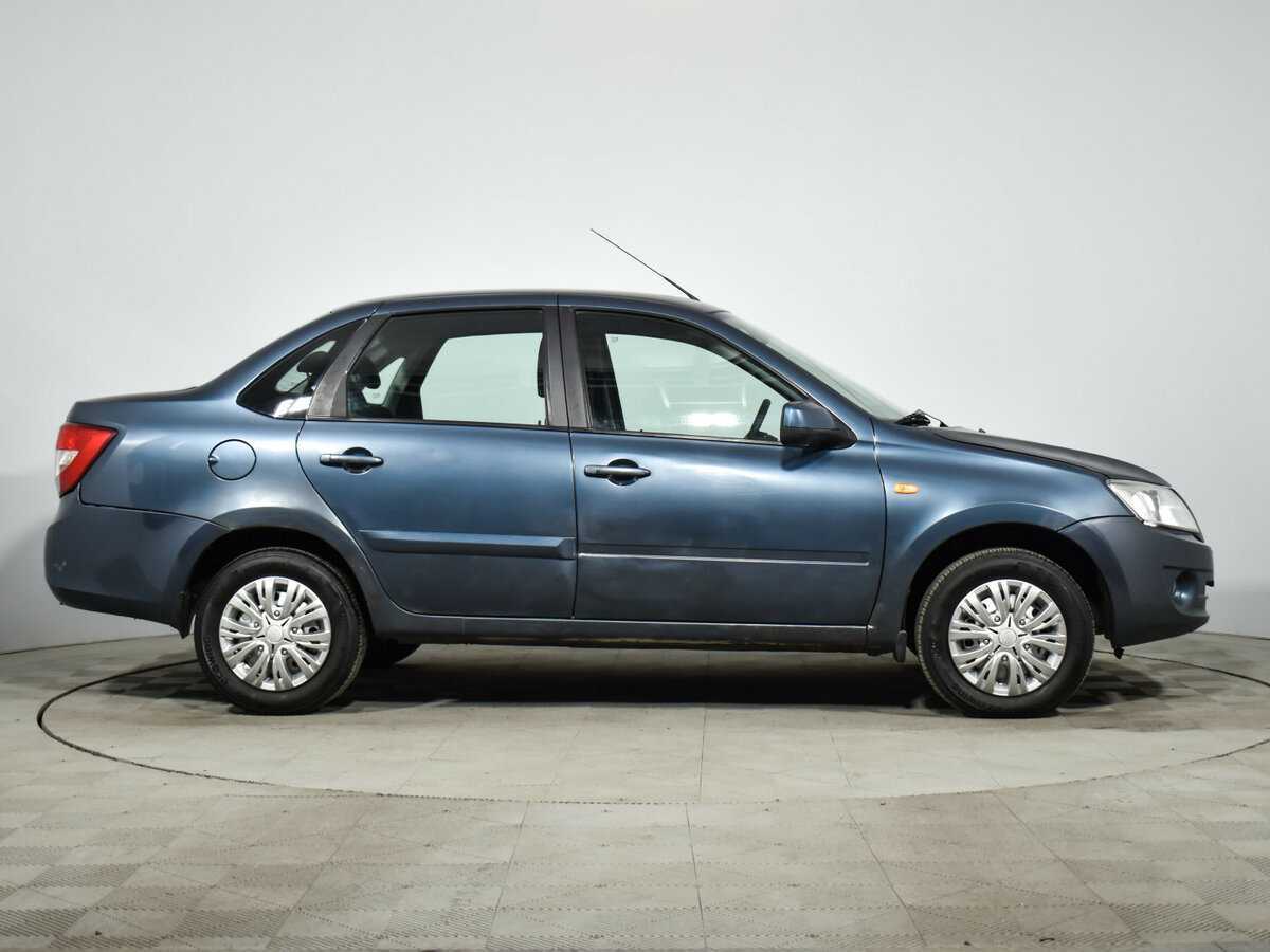 Lada (ВАЗ) Granta с пробегом — 2014 год. Фото: #3