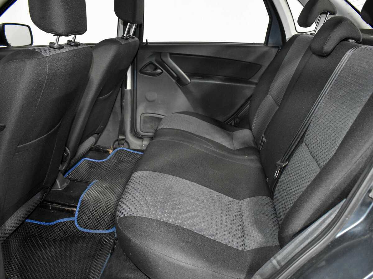 Lada (ВАЗ) Granta с пробегом — 2014 год. Фото: #10