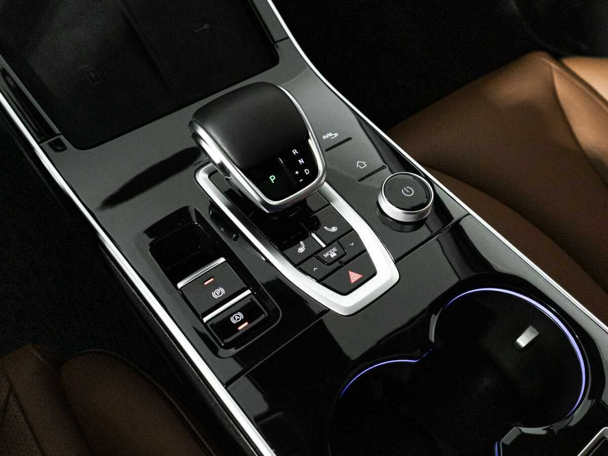 OMODA C5 с пробегом — 2023 год. Фото: #17