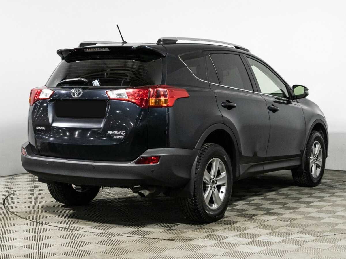 Toyota RAV4 с пробегом — 2014 год. Фото: #4