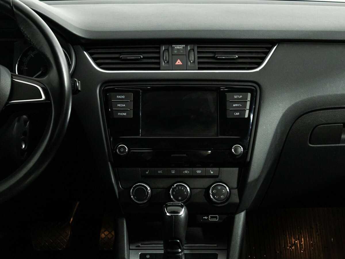 Skoda Octavia с пробегом — 2019 год. Фото: #13
