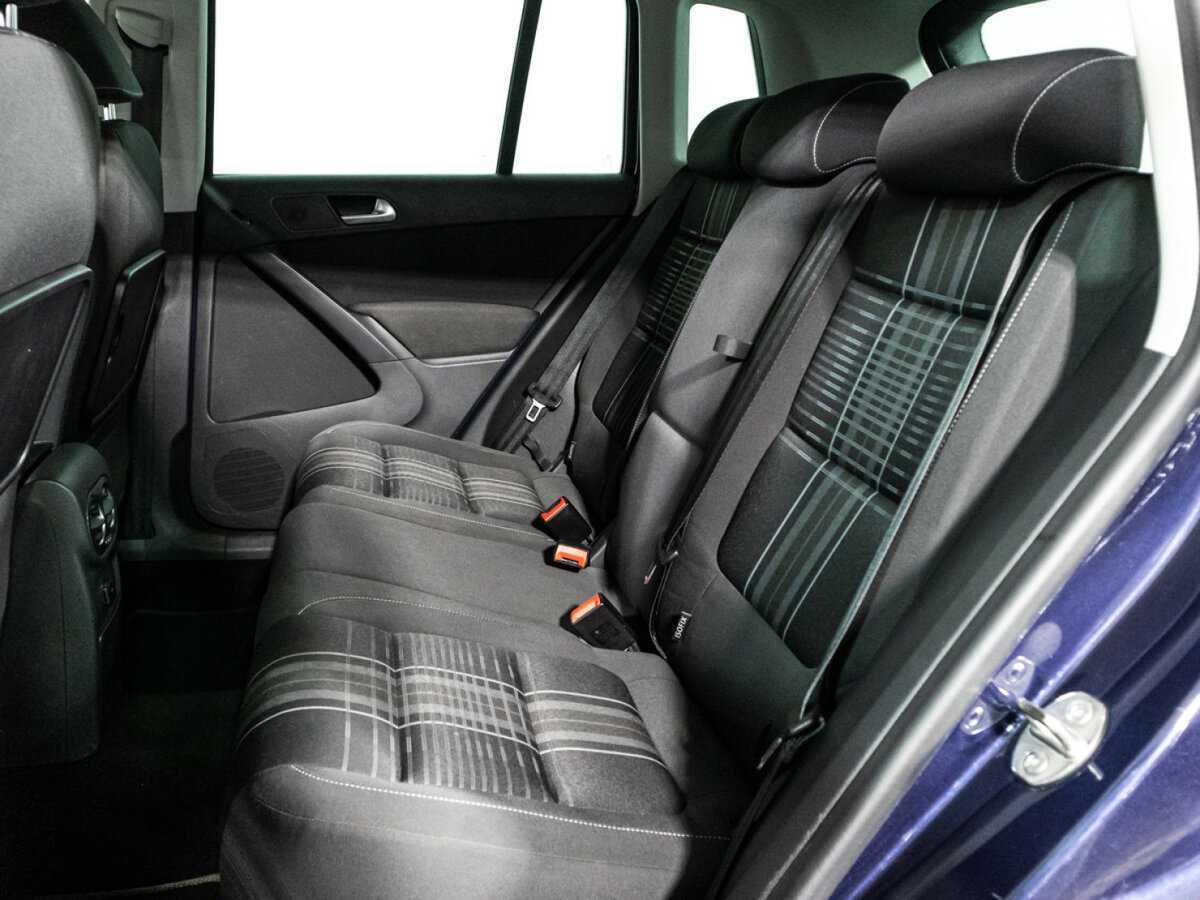 Volkswagen Tiguan с пробегом — 2015 год. Фото: #9