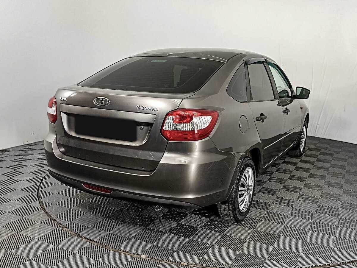 Lada (ВАЗ) Granta с пробегом — 2016 год. Фото: #4