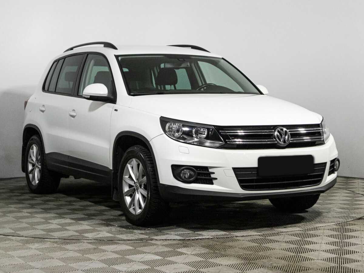 Volkswagen Tiguan с пробегом — 2015 год. Фото: #2