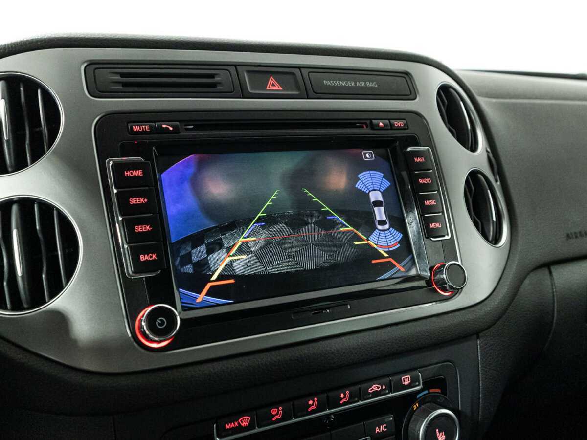Volkswagen Tiguan с пробегом — 2015 год. Фото: #14