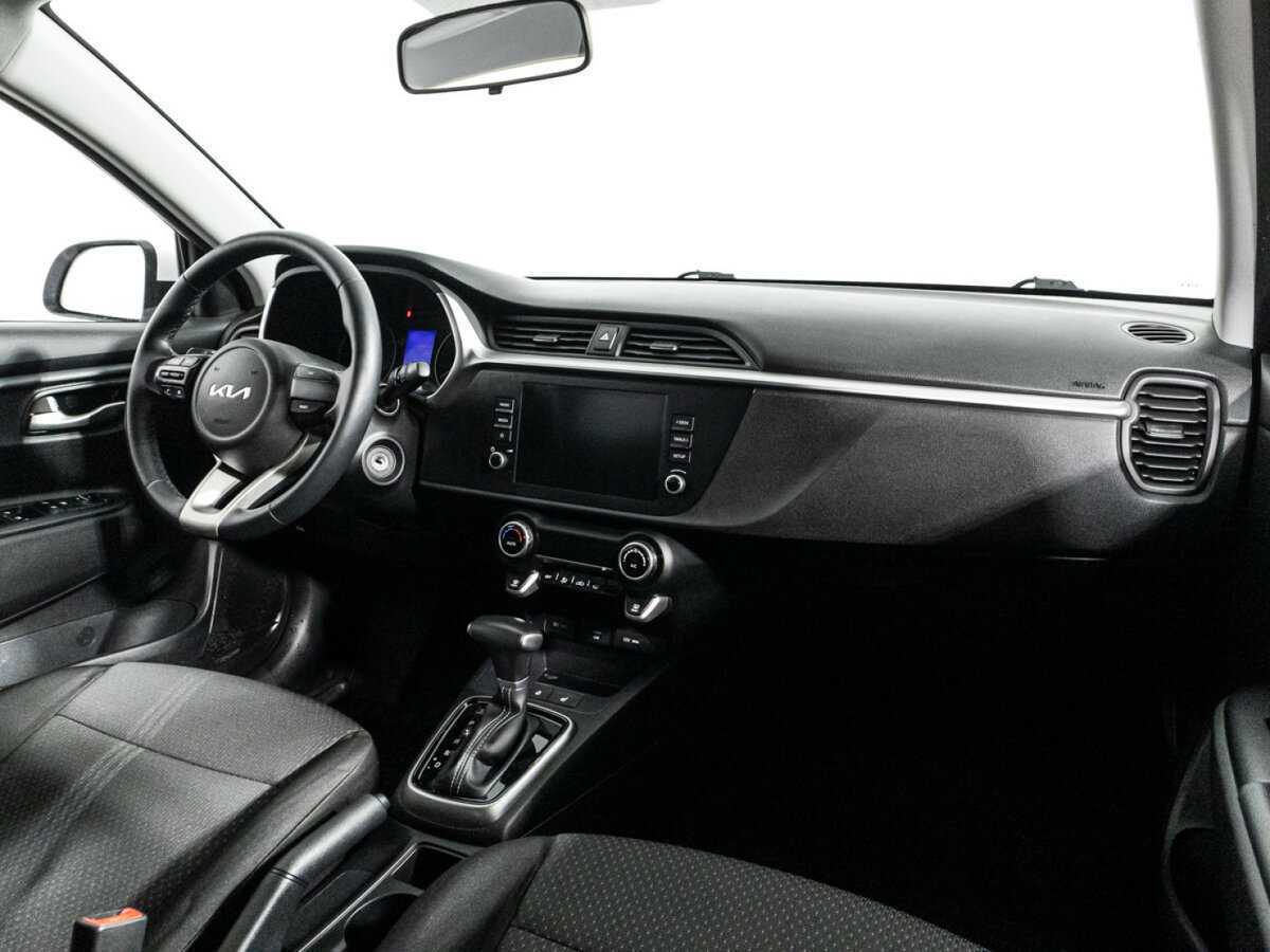 Kia Rio с пробегом — 2021 год. Фото: #8