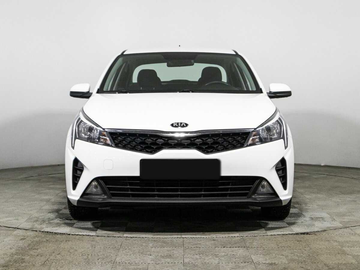 Kia Rio с пробегом — 2021 год. Фото: #1