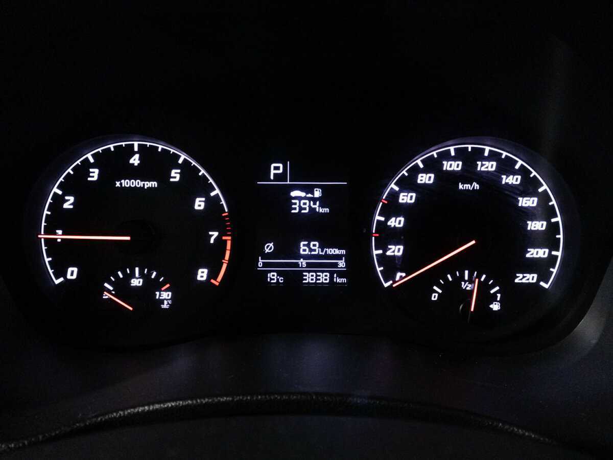 Hyundai Solaris с пробегом — 2020 год. Фото: #11