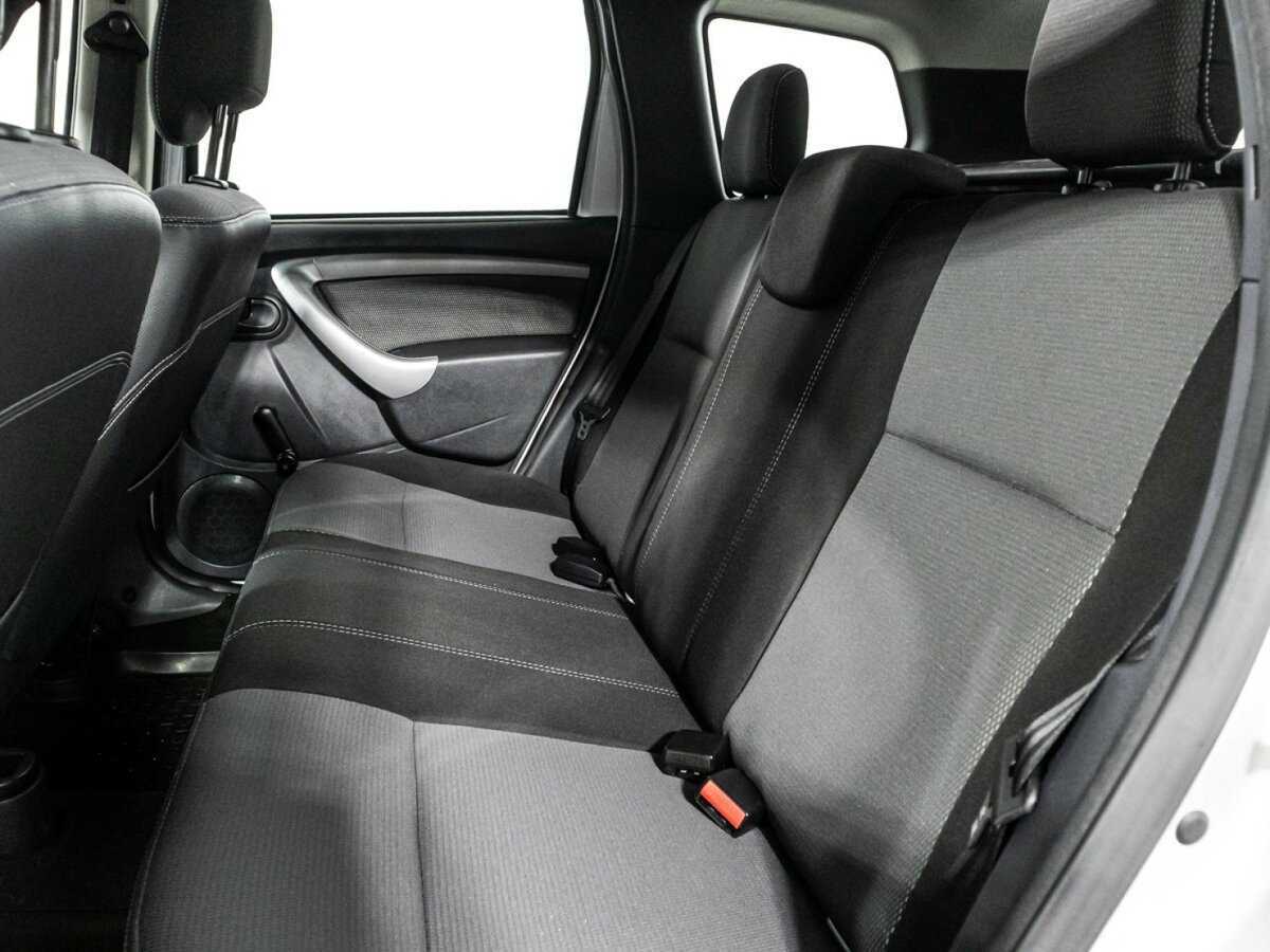 Renault Duster с пробегом — 2013 год. Фото: #9