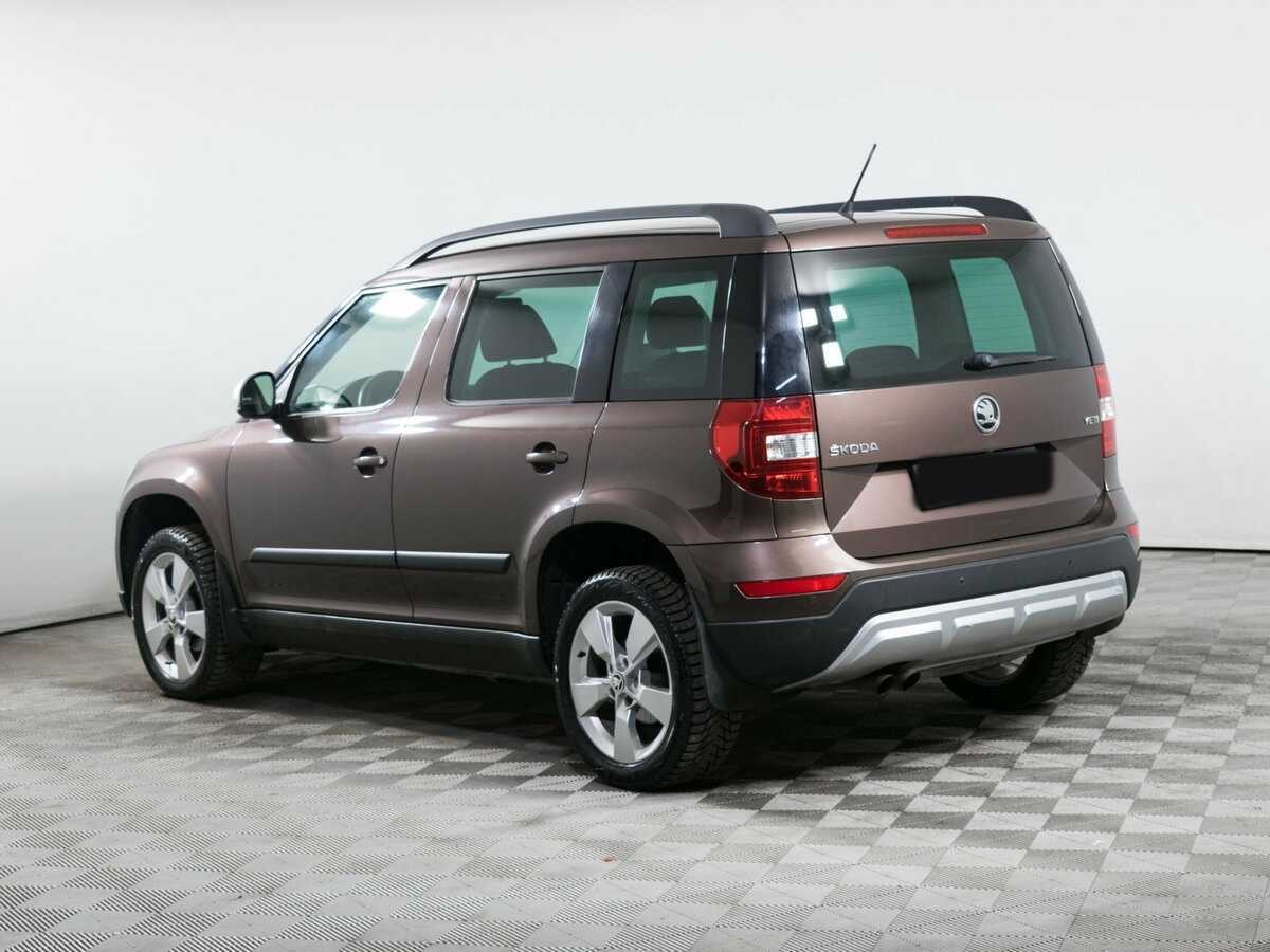 Skoda Yeti с пробегом — 2015 год. Фото: #6