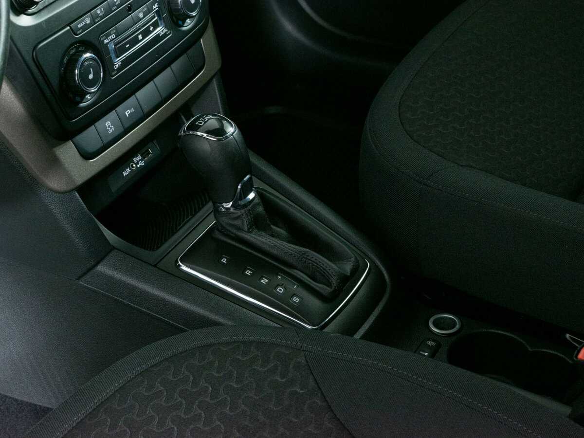 Skoda Yeti с пробегом — 2015 год. Фото: #14