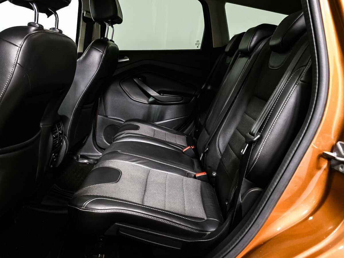 Ford Kuga с пробегом — 2013 год. Фото: #11