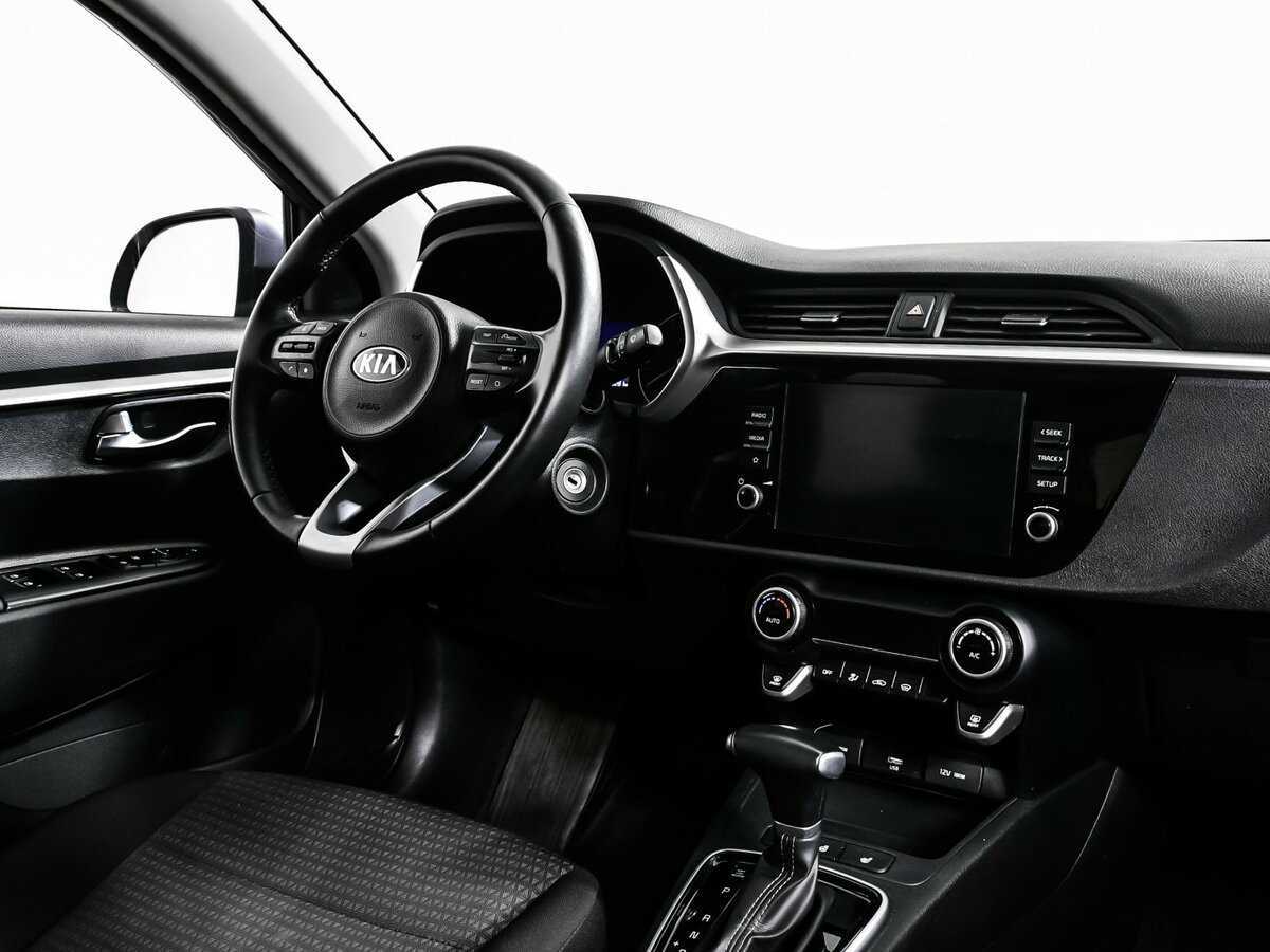 Kia Rio с пробегом — 2020 год. Фото: #8