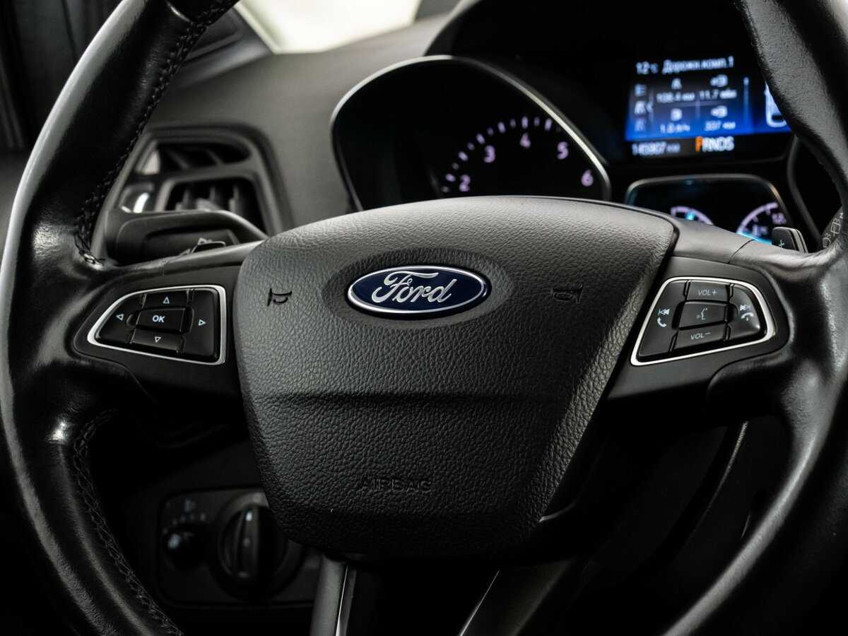 Ford Kuga с пробегом — 2018 год. Фото: #10