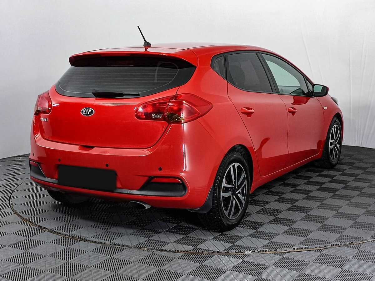 Kia Ceed с пробегом — 2015 год. Фото: #4