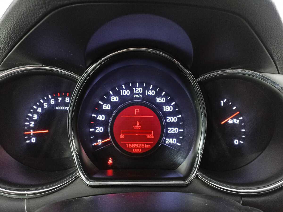 Kia Ceed с пробегом — 2015 год. Фото: #12