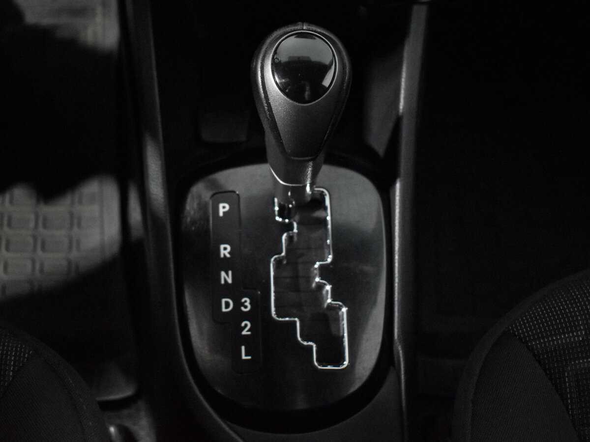 Kia Rio с пробегом — 2013 год. Фото: #9