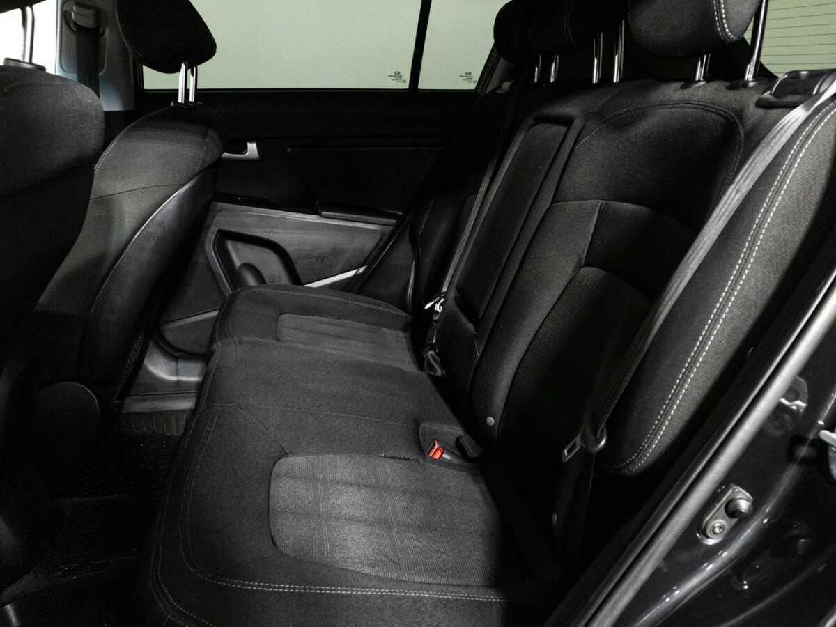 Kia Sportage с пробегом — 2012 год. Фото: #9